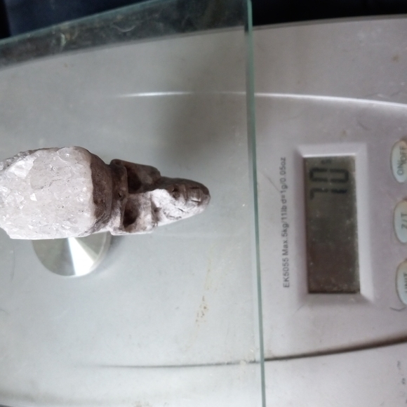 GEMSTONE HEALING STONE QUARTZ SKULL - Picture 6 of 6